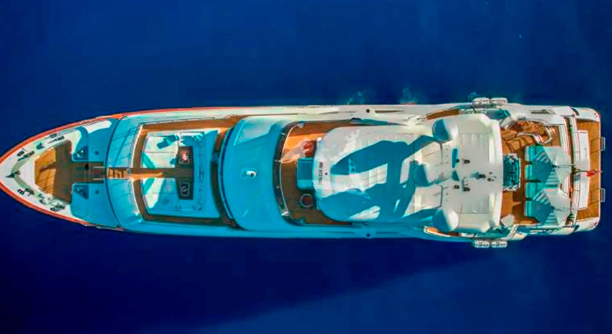 Аренда мега яхты Benetti Crystal 140 - Nela во Франции